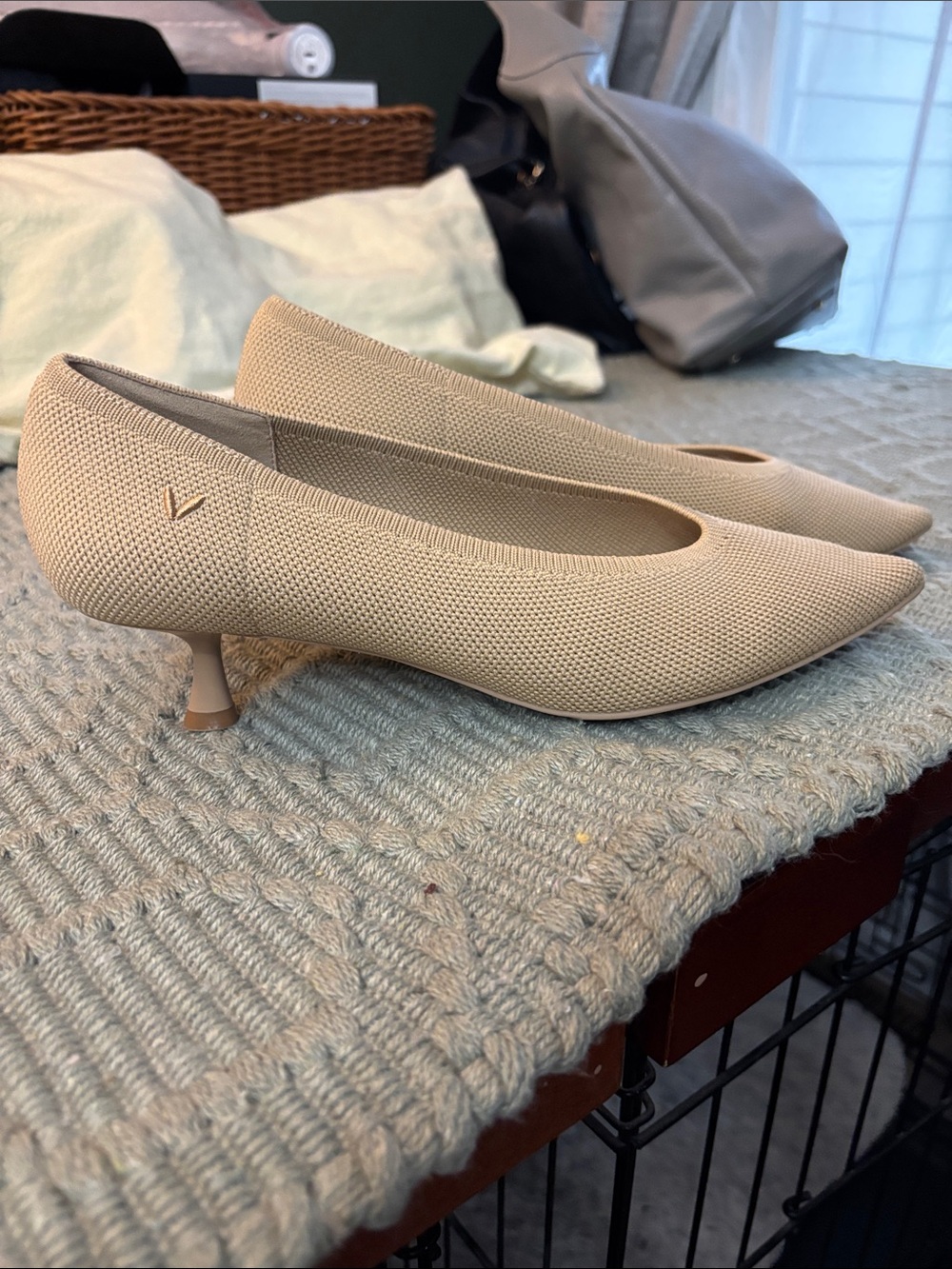Pointed Knit Heeled Flats in Light Beige - Picture 3 of 3
